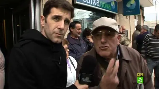 Gonzo con los afectados por las preferentes Gonzo con los afectados por las preferentes