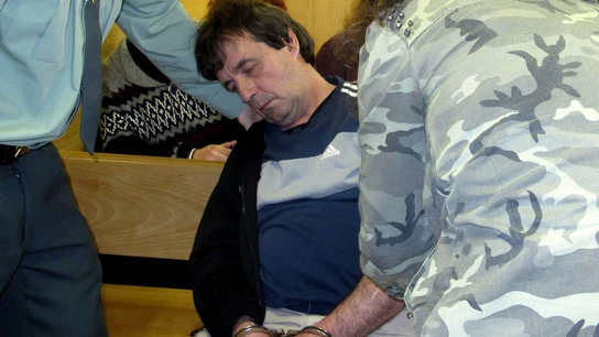 La juez rechaza suspender el juicio a El Solitario porque simula estar enfermo La juez rechaza suspender el juicio a El Solitario porque simula estar enfermo