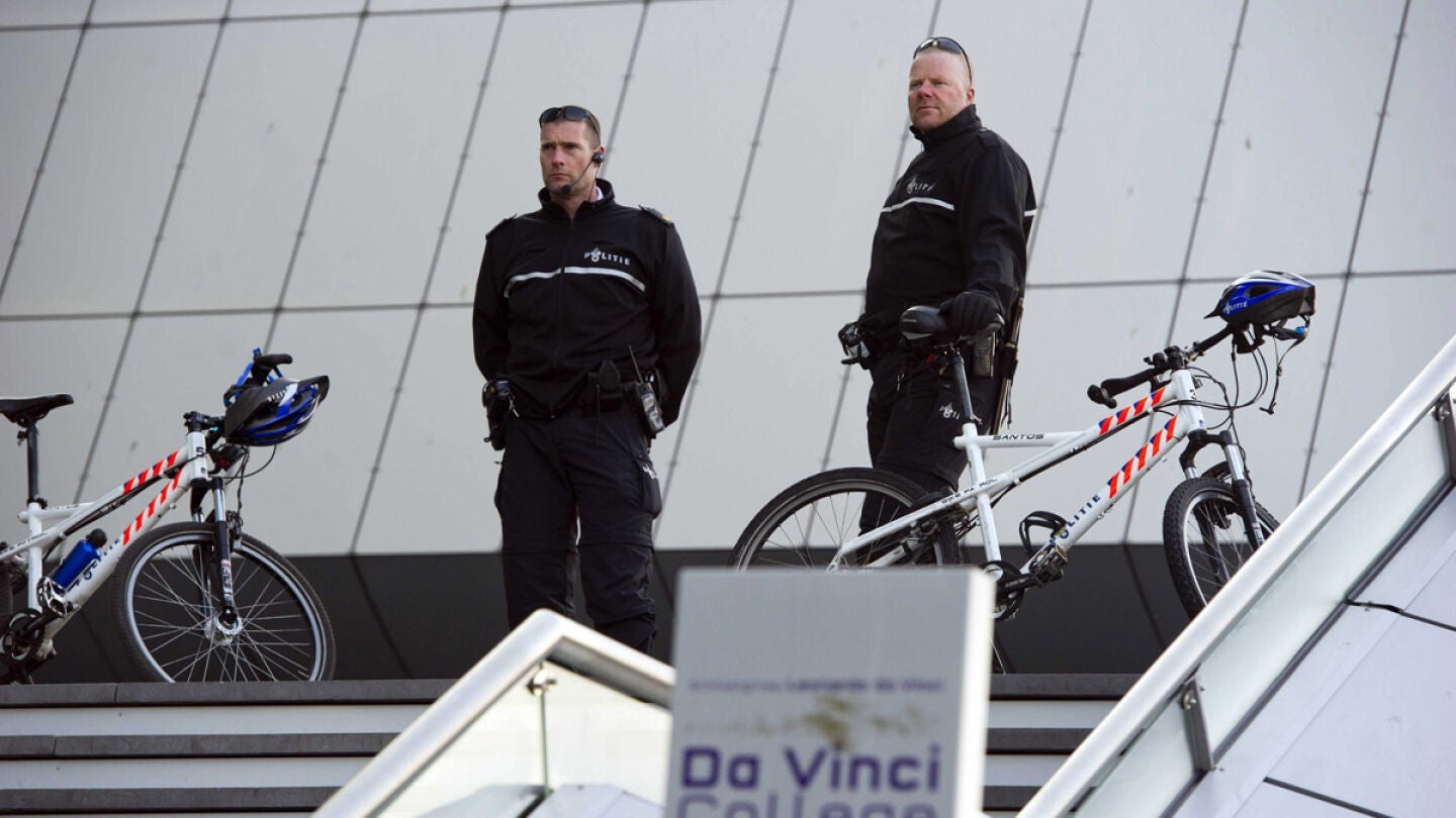 Amenaza tiroteo en Holanda