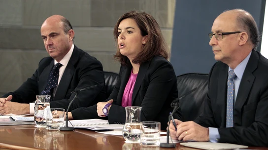 El Gobierno eleva el objetivo de déficit al 6,3 % en 2013 El Gobierno eleva el objetivo de déficit al 6,3 % en 2013