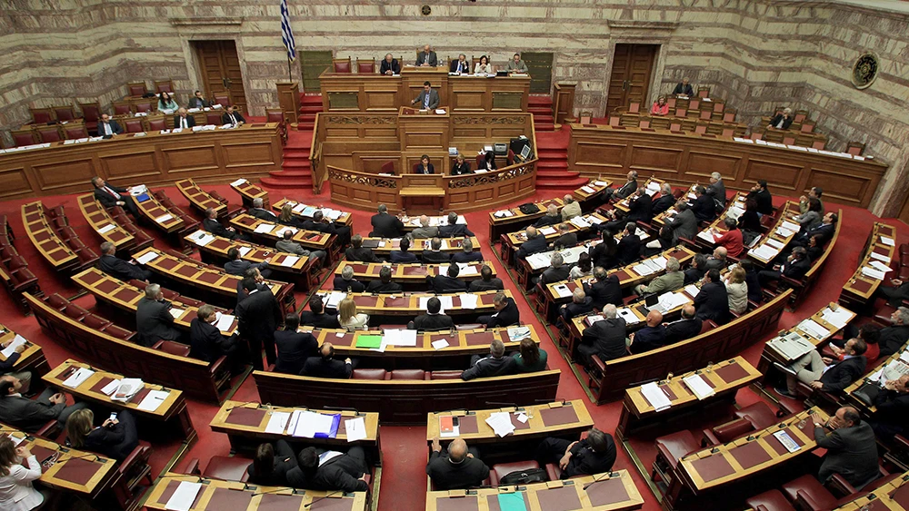 Vista general del debate en el Parlamento griego, en Atenas, Grecia.