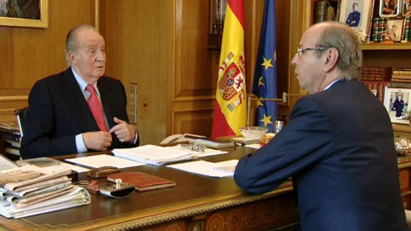 El Rey Juan Carlos junto Rafael Spottorno en su despacho El Rey Juan Carlos junto Rafael Spottorno en su despacho