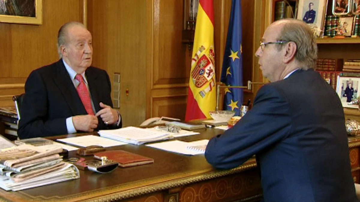 El Rey Juan Carlos junto Rafael Spottorno en su despacho El Rey Juan Carlos junto Rafael Spottorno en su despacho