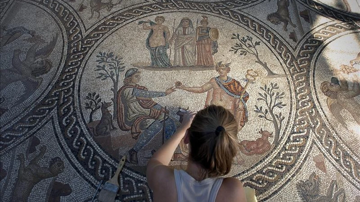 El Mosaico de los Amores de Cástulo El Mosaico de los Amores de Cástulo