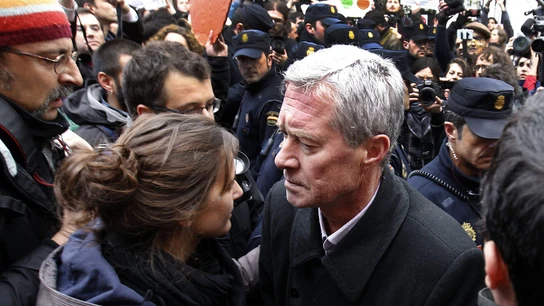Jorge Verstrynge en el escrache a Soraya Sáenz de Santamaría Jorge Verstrynge en el escrache a Soraya Sáenz de Santamaría