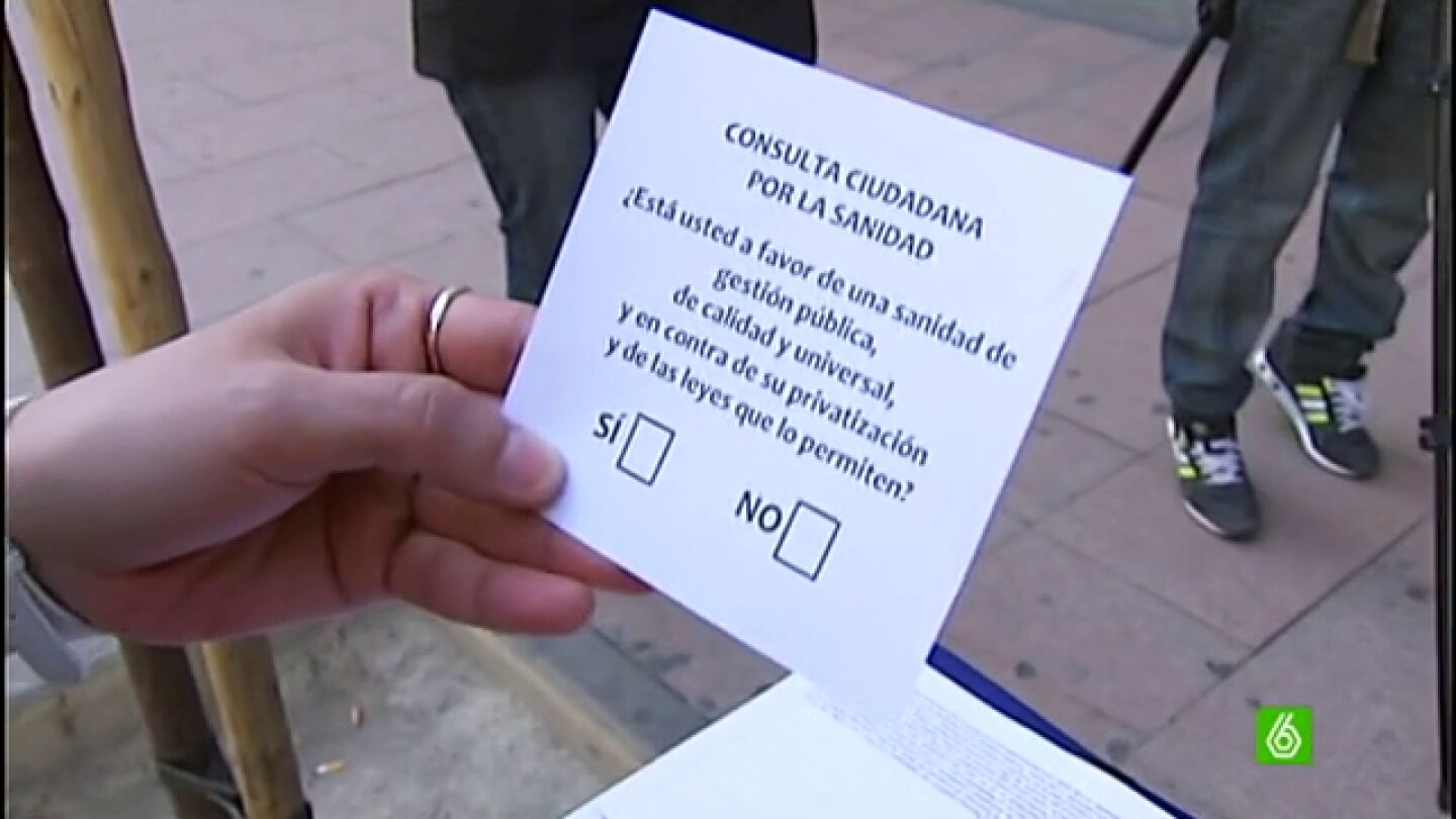El refer&eacute;ndum sobre la privatizaci&oacute;n de los hospitales obtiene casi un mill&oacute;n de firmas