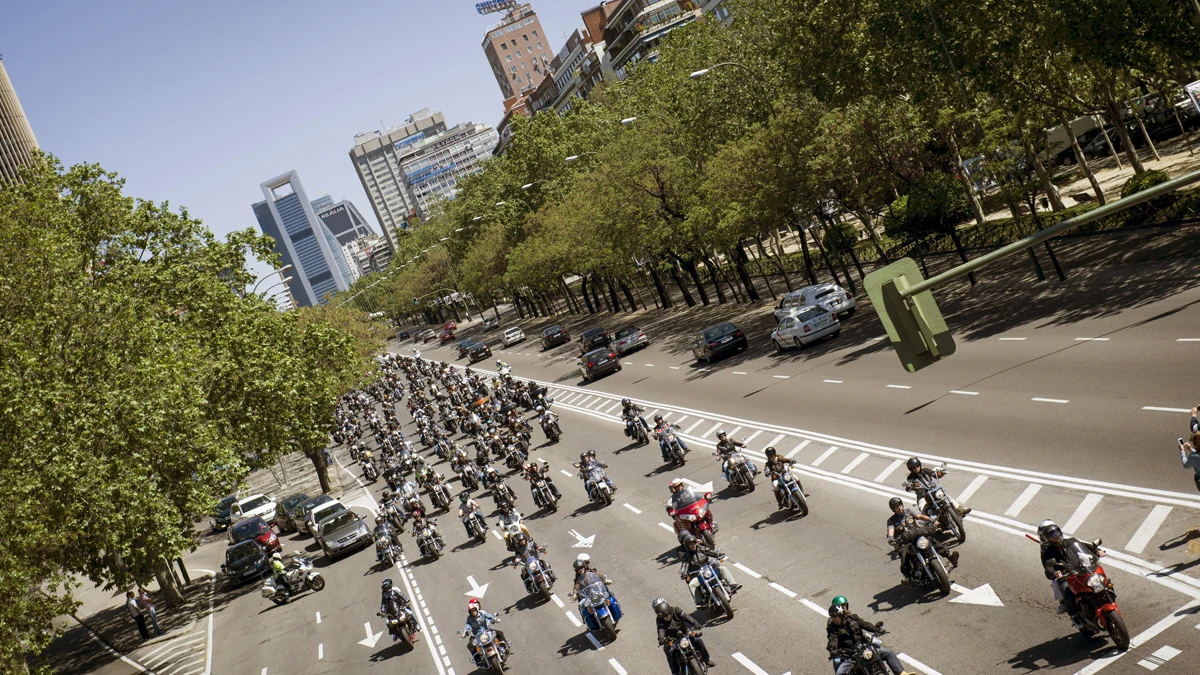 Más de mil Harley por el Paseo de la Castellana Más de mil Harley por el Paseo de la Castellana