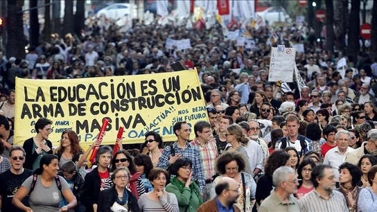 Protesta contra la reforma educativa del ministro Wert Protesta contra la reforma educativa del ministro Wert