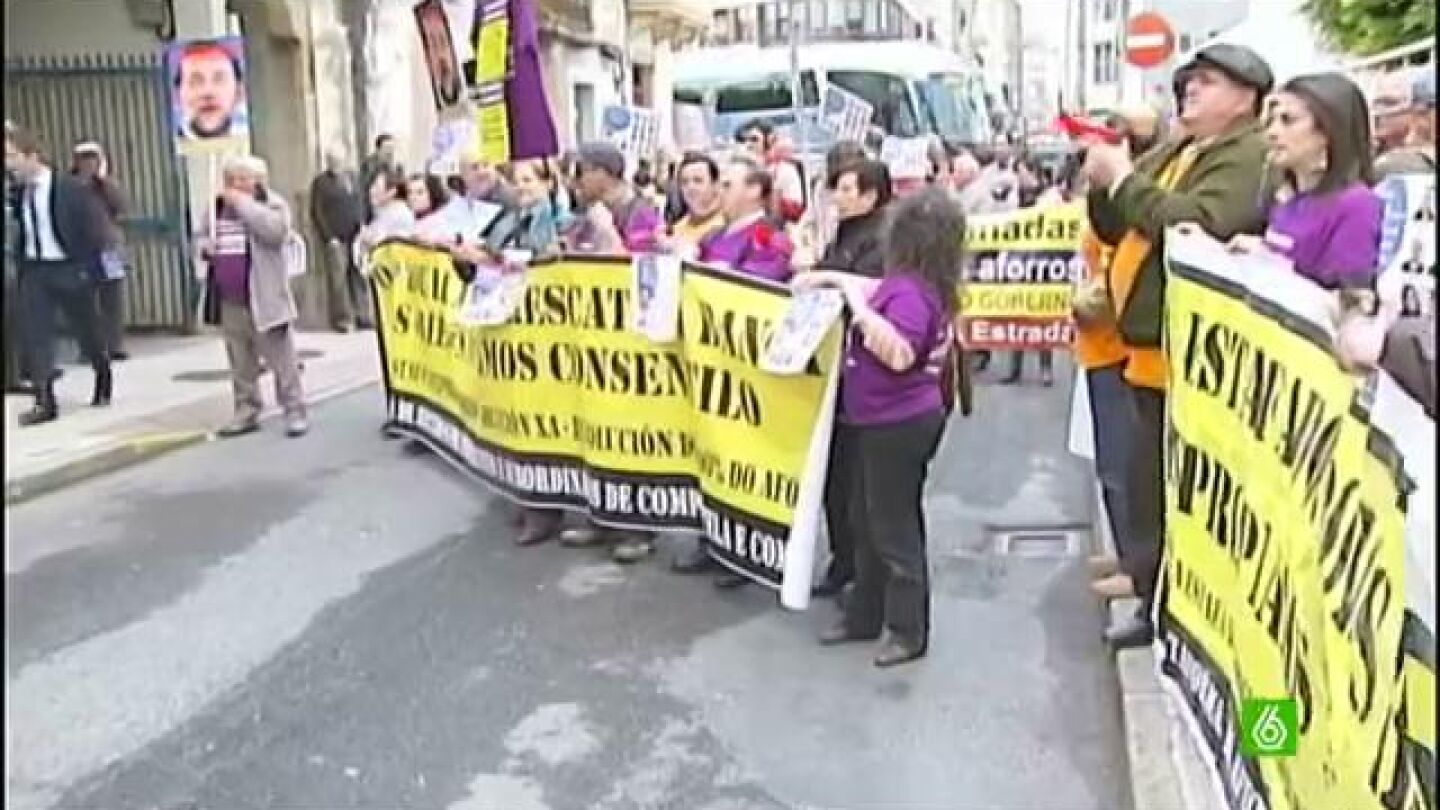 Los preferentistas vuelven a la calle: "Est&aacute;n legalizando la estafa"