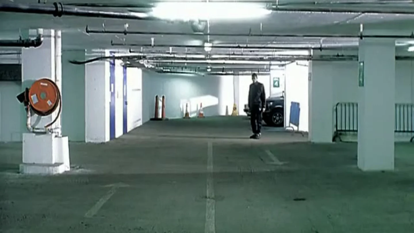 00122 00122