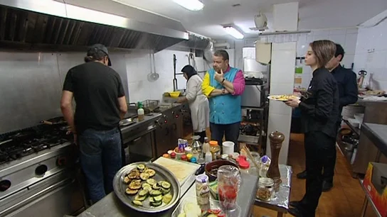 El caos de la cocina El caos de la cocina