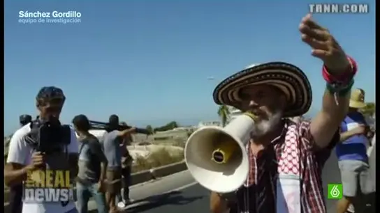 El nombre de Sánchez Gordillo da la vuelta al mundo tras el asalto a supermercados El nombre de Sánchez Gordillo da la vuelta al mundo tras el asalto a supermercados