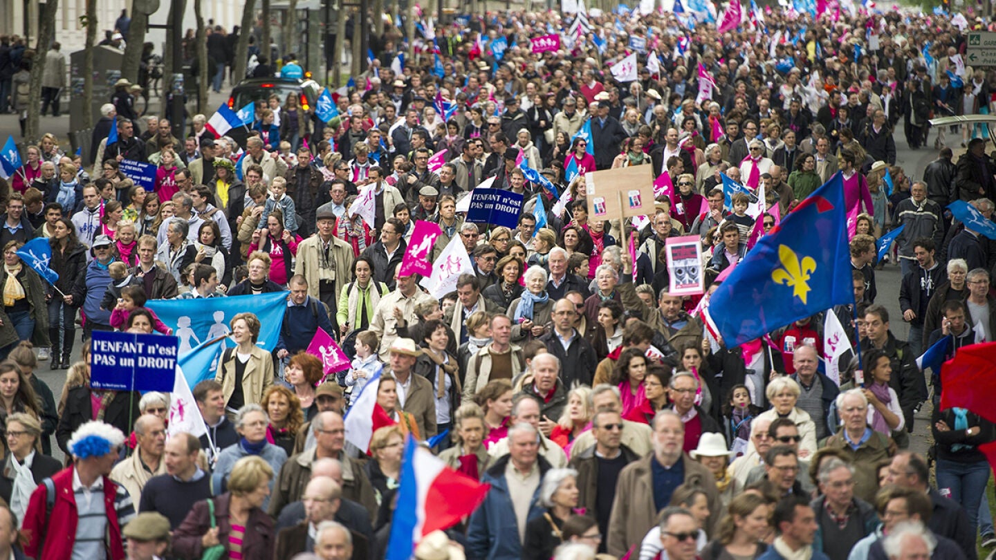 Centenares de manifestantes en contra del matrimonio homosexual