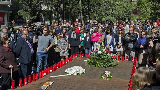 Homenaje a los 62 militares fallecidos en el accidente del Yak-42 en Turquía. Homenaje a los 62 militares fallecidos en el accidente del Yak-42 en Turquía.