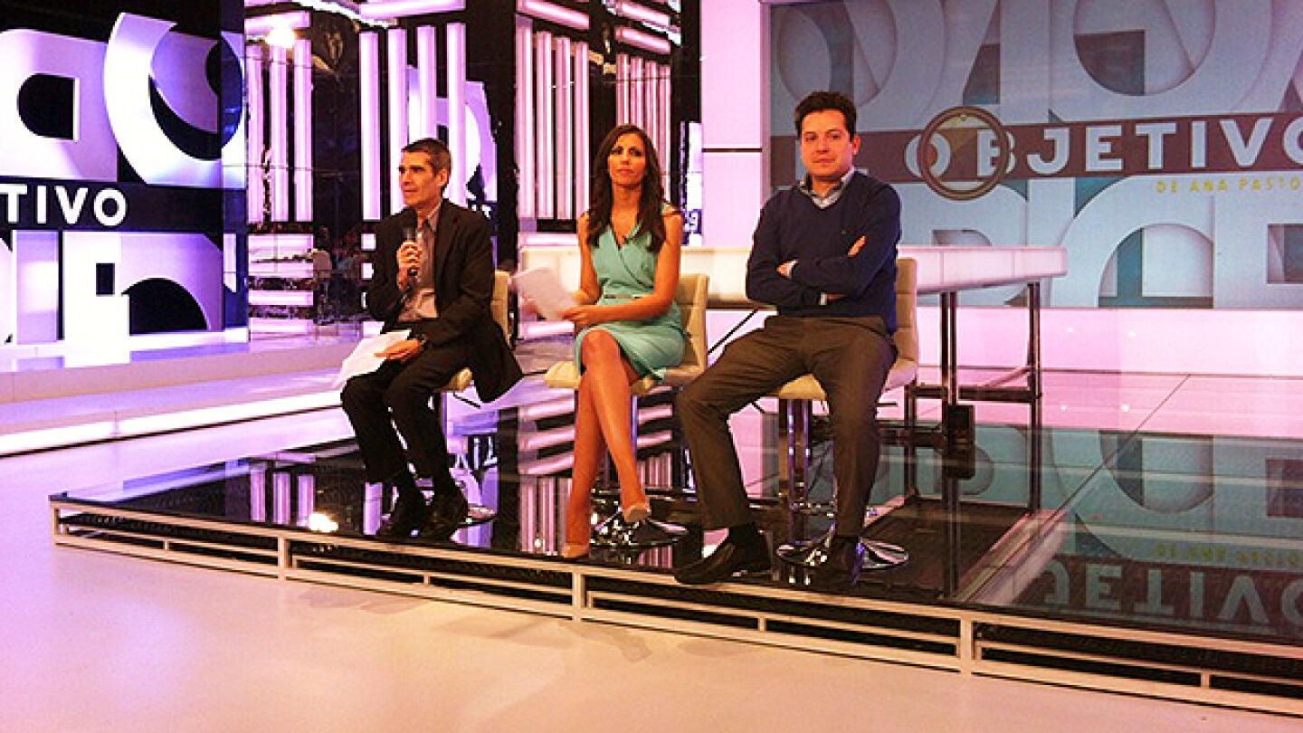 Ana Pastor, junto a Carlos Fern&aacute;ndez y Mario L&oacute;pez