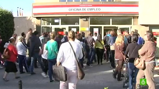 "La supresión del salario mínimo podría abrir una lucha de sueldos a la baja" "La supresión del salario mínimo podría abrir una lucha de sueldos a la baja"