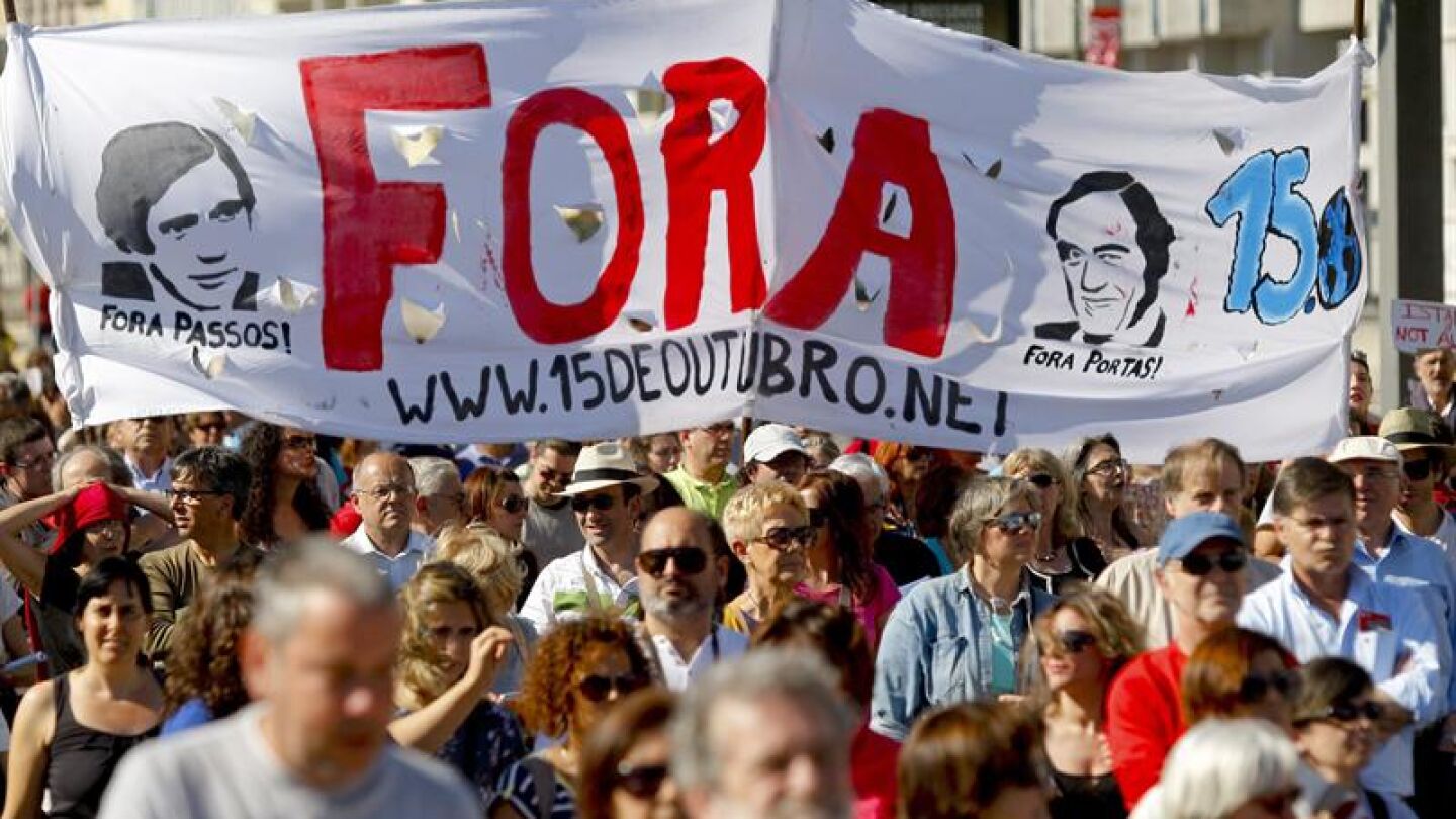 Ciudadanos lisboetas protestan contra las pol&iacute;ticas de la troika