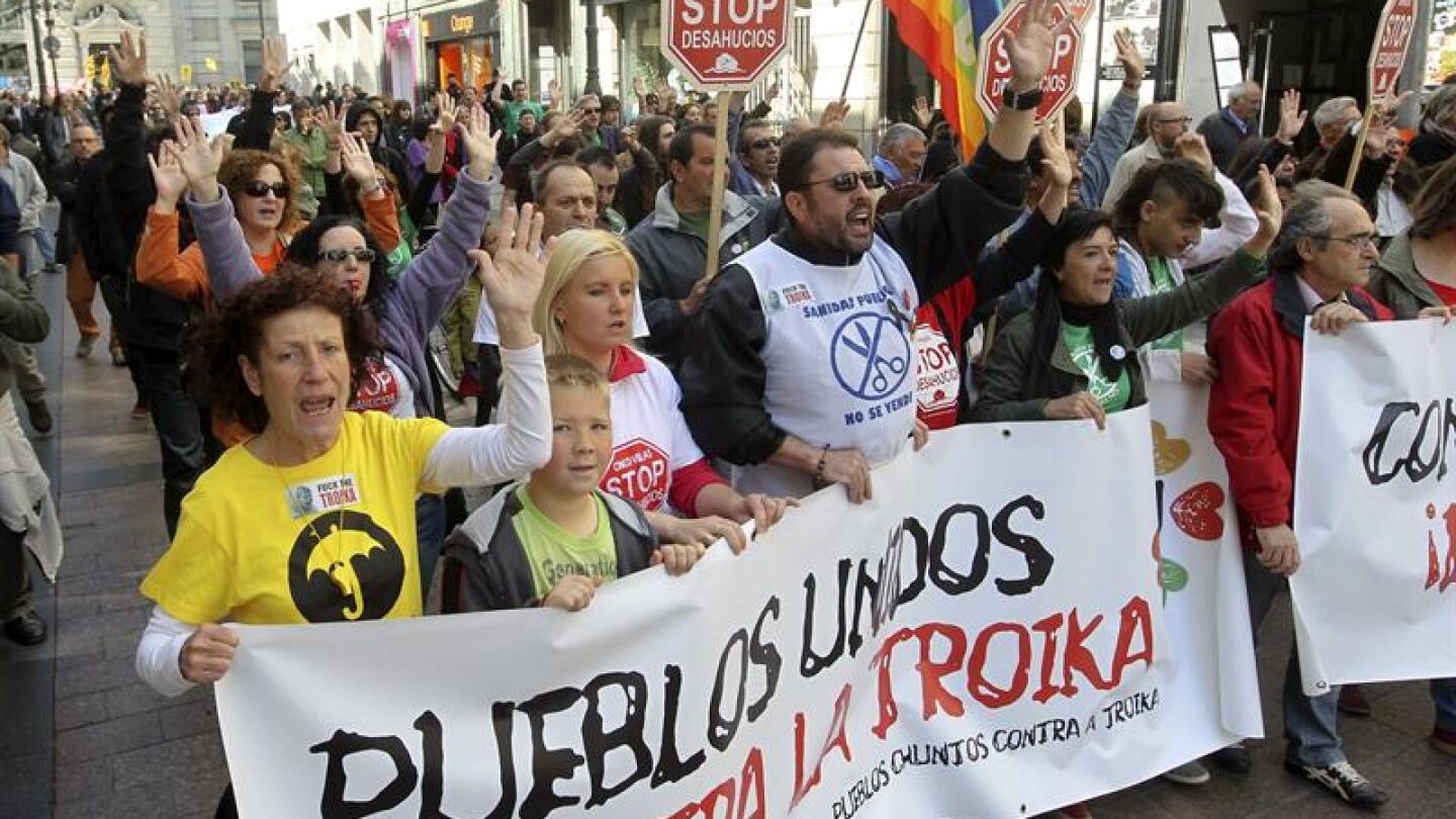 Ciudadanos aragoneses piden la dimisi&oacute;n del delegado del Gobierno por reprimir las protestas