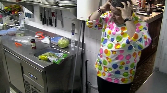 Chicote asombrado al entrar a la cocina Chicote asombrado al entrar a la cocina
