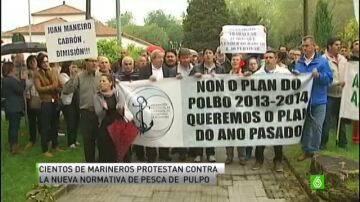Marineros gallegos protestan contra el nuevo plan de pesca del pulpo impuesto por la Xunta