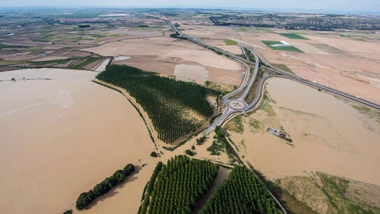 Desbordamiento del r&iacute;o Ebro a su paso por Tudela, Navarra