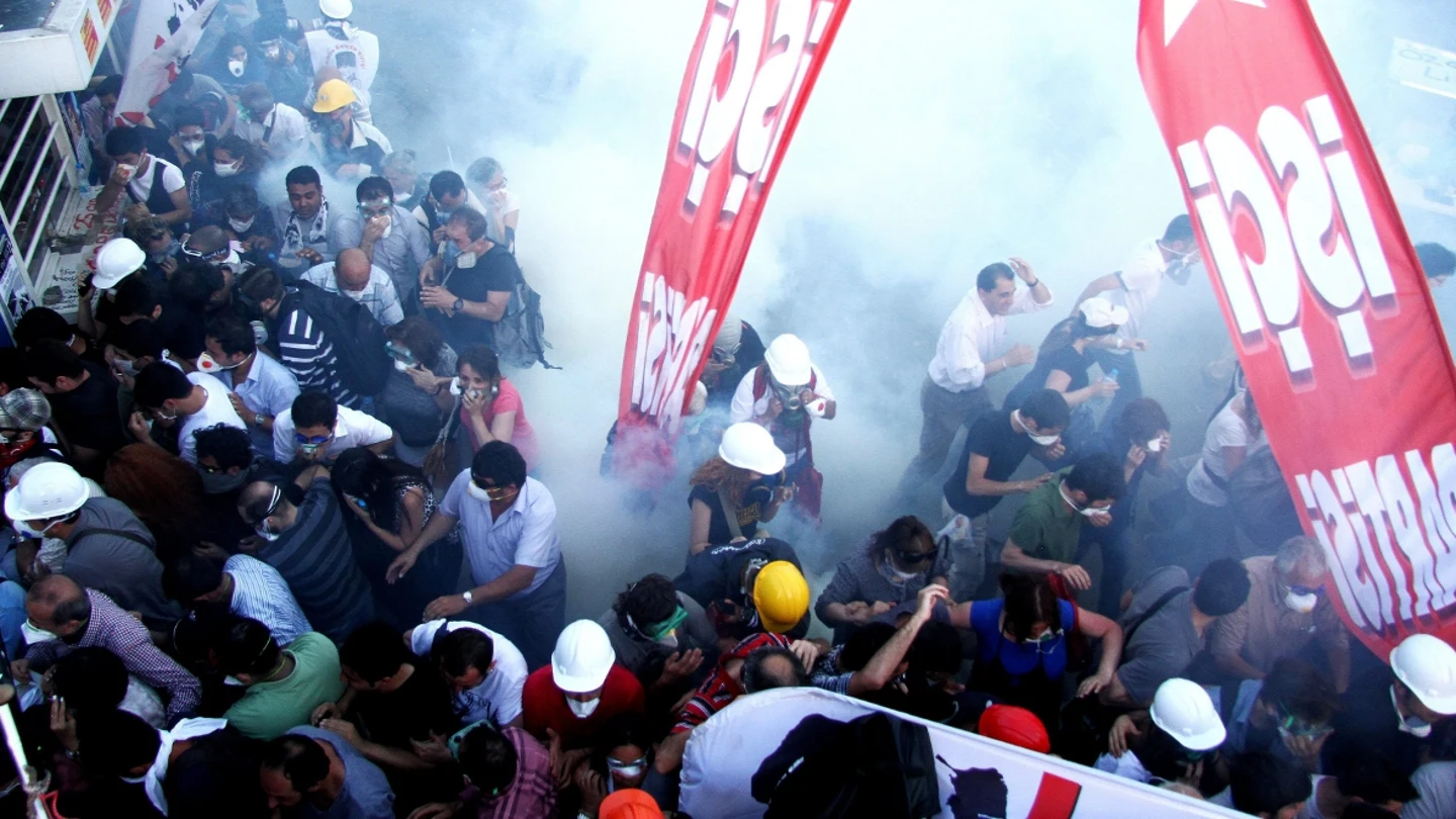 Manifestantes en la Plaza Taksim Manifestantes en la Plaza Taksim
