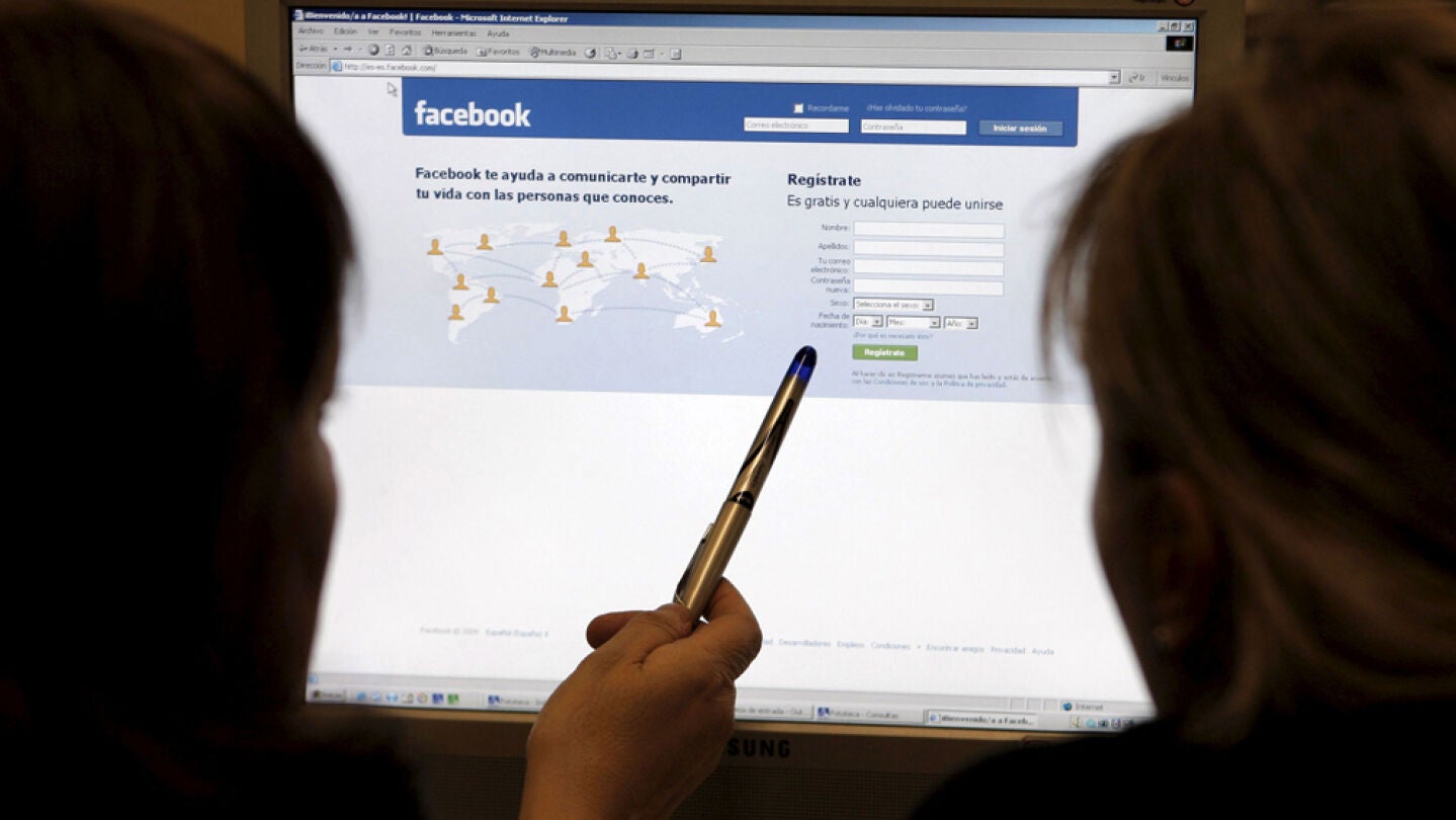 P&aacute;gina principal de Facebook