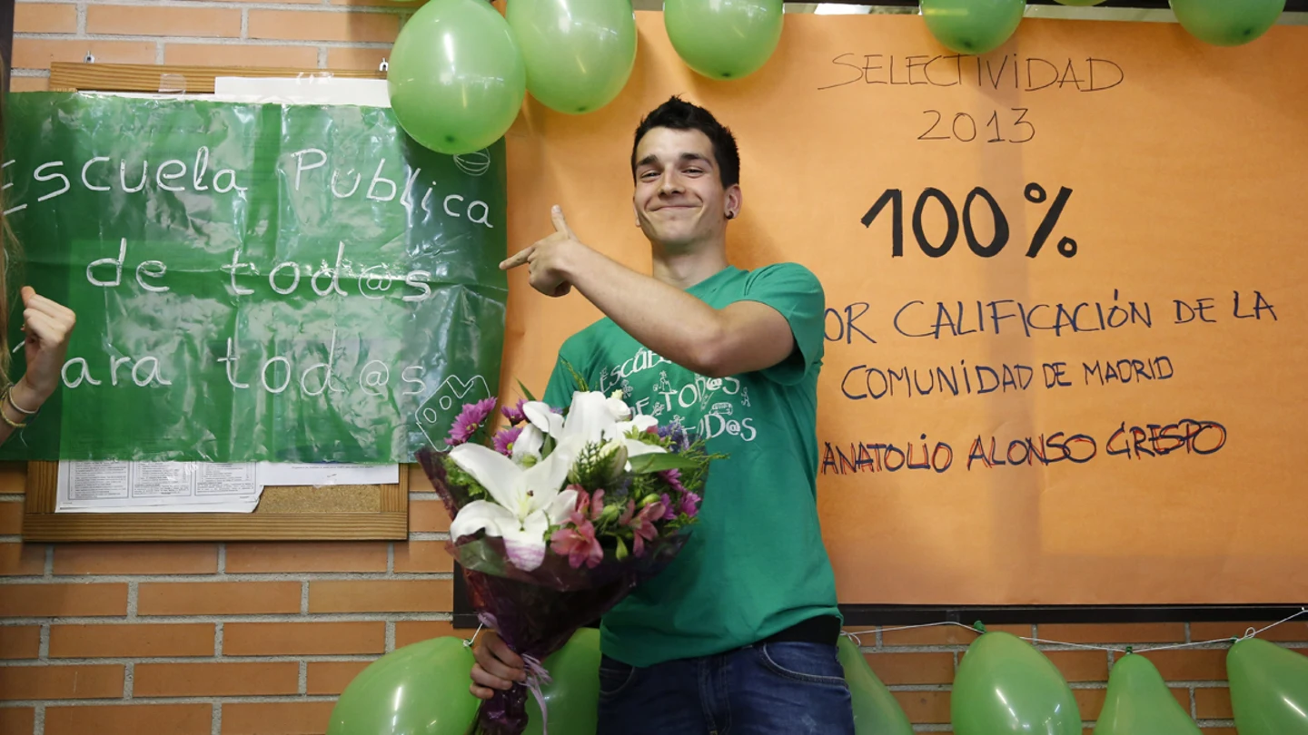 Anatolio Alonso Crespo, estudiante con mejor nota en la última convocatoria de la Selectividad en la Comunidad de Madrid Anatolio Alonso Crespo, estudiante con mejor nota en la última convocatoria de la Selectividad en la Comunidad de Madrid
