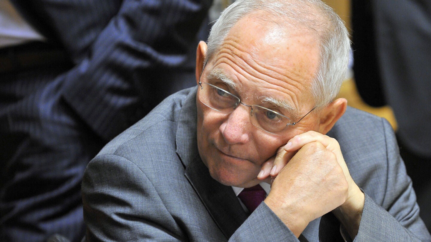 El ministro alem&aacute;n de Finanzas, Wolfgang Schaeuble, antes del comienzo de la reuni&oacute;n 