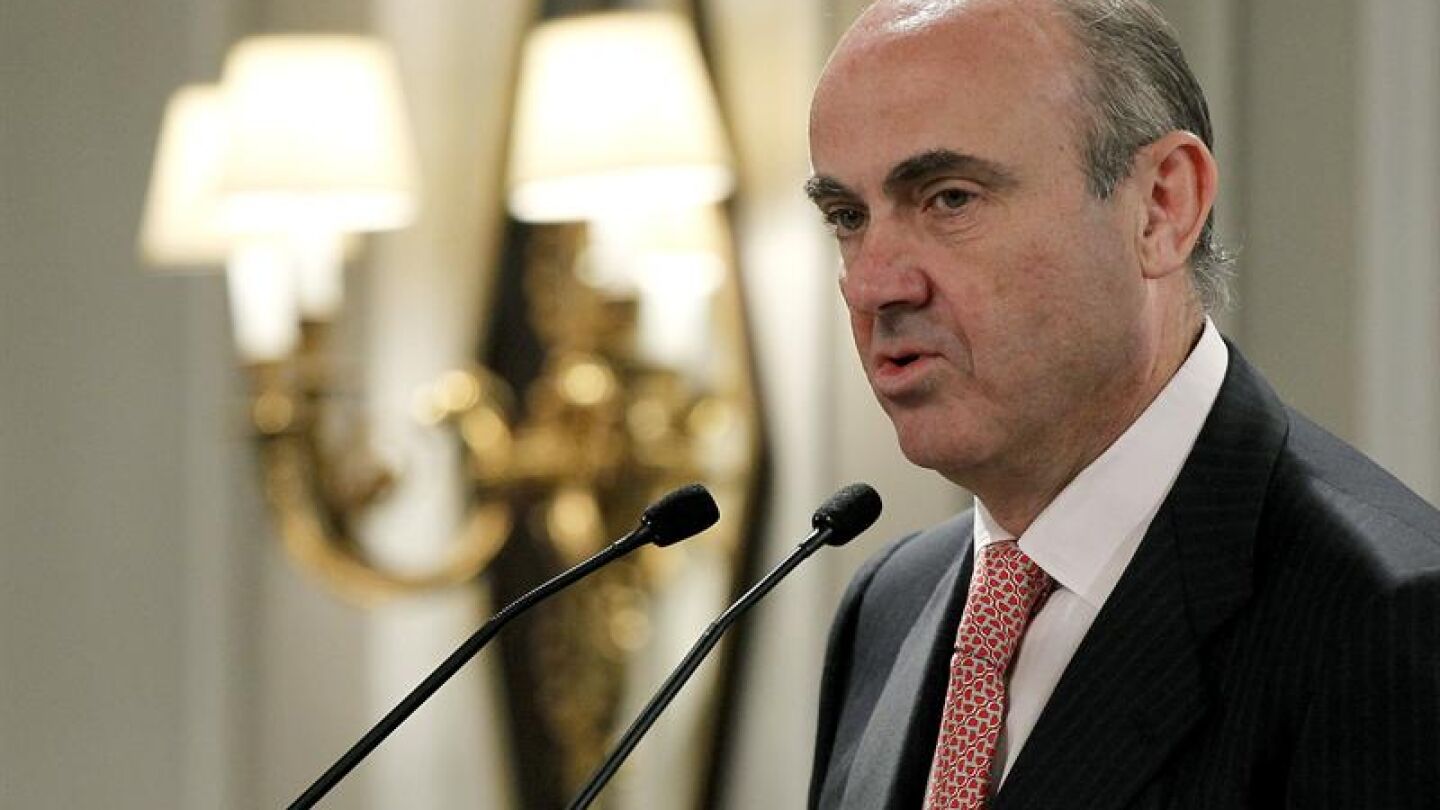 Luis de Guindos, durante su intervenci&oacute;n en un foro