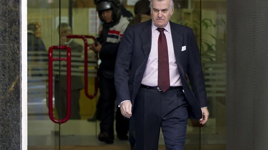Luis Bárcenas a la salida de la Audiencia Nacional Luis Bárcenas a la salida de la Audiencia Nacional