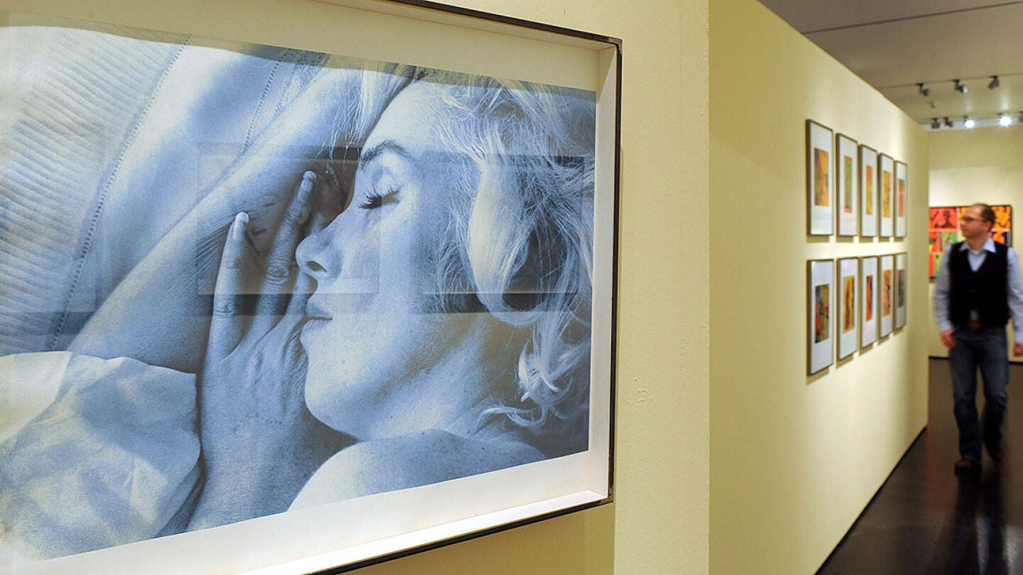 Fallece Bert Stern que "desnud&oacute;" a Marylin d&iacute;as antes de morir