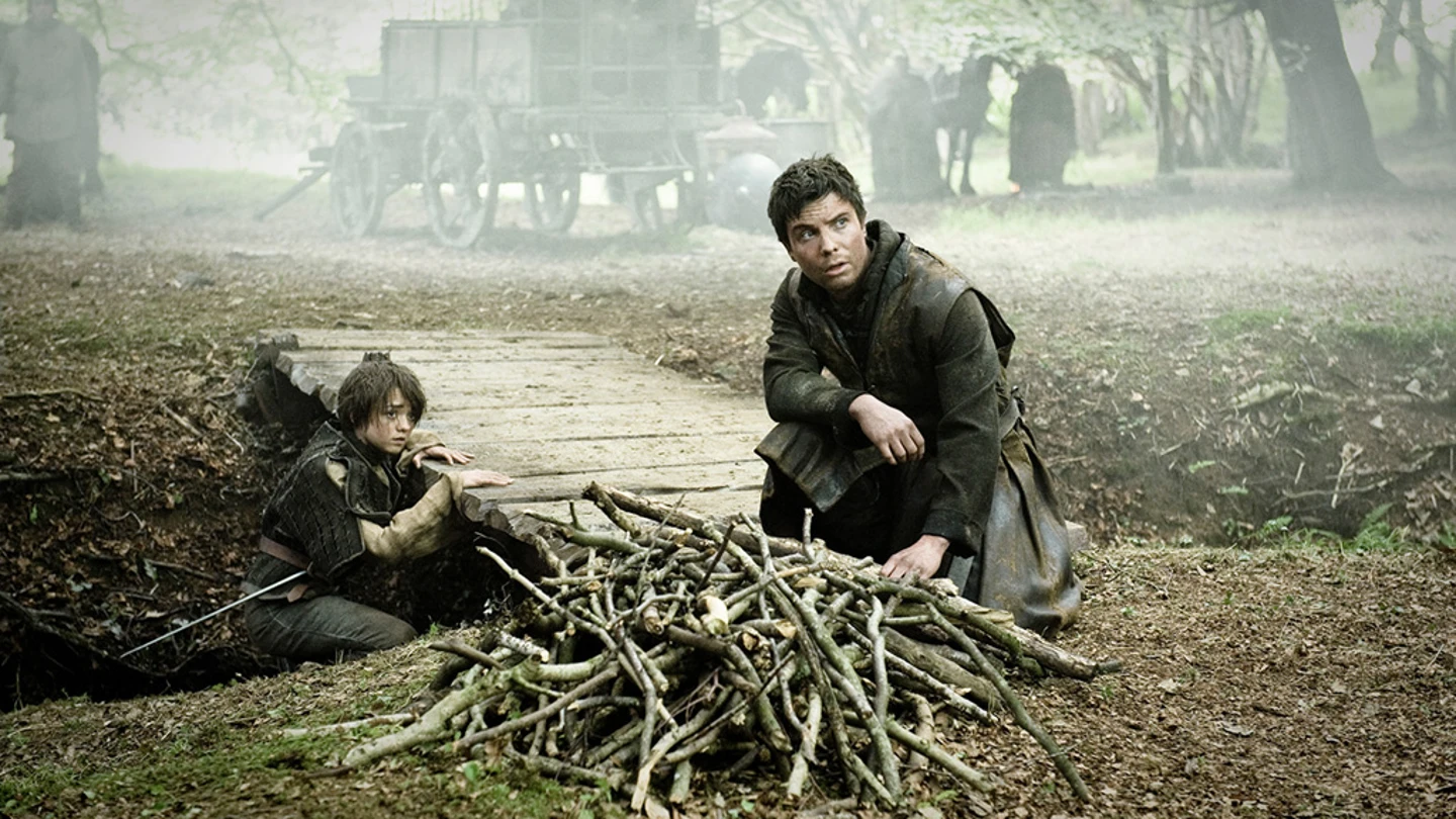 Arya confiesa un secreto a Gendry Arya confiesa un secreto a Gendry