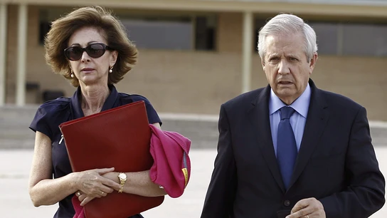 La abofado María Dolores Márquez de Prado junto a su marido, el abogado Javier Gómez de Liaño La abofado María Dolores Márquez de Prado junto a su marido, el abogado Javier Gómez de Liaño