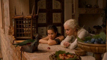 Daenerys y Dorea en Qarth