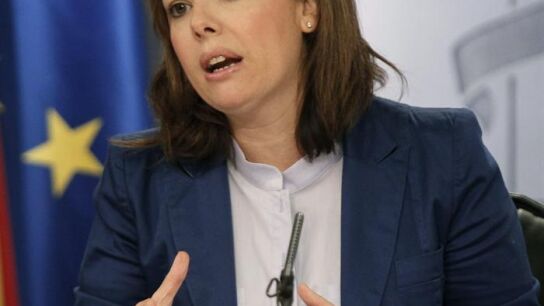 Soraya S&aacute;enz de Santamar&iacute;a en rueda de prensa