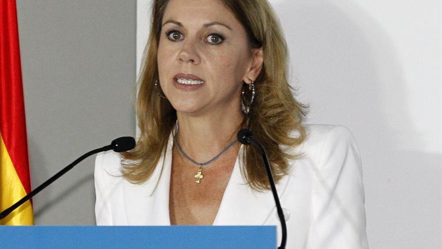 Mar&iacute;a Dolores de Cospedal en el encuentro del diario La Raz&oacute;n