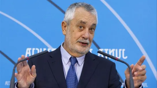 José Antonio Griñán ha comparecido en Sevilla José Antonio Griñán ha comparecido en Sevilla