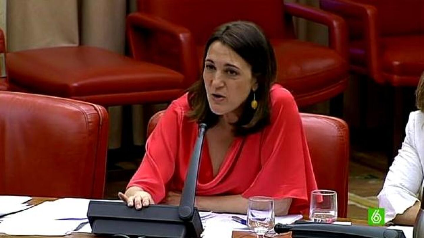 Soraya Rodr&iacute;guez durante su intervenci&oacute;n en la Diputaci&oacute;n Permanente