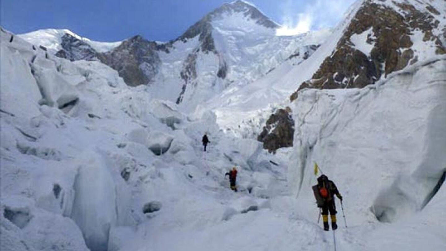 Grupo de monta&ntilde;eros durante una expedici&oacute;n