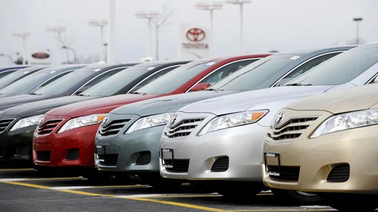 Vehículos en un concesionario Vehículos en un concesionario