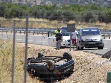 Accidente ocurrido en la autovía CM-42.