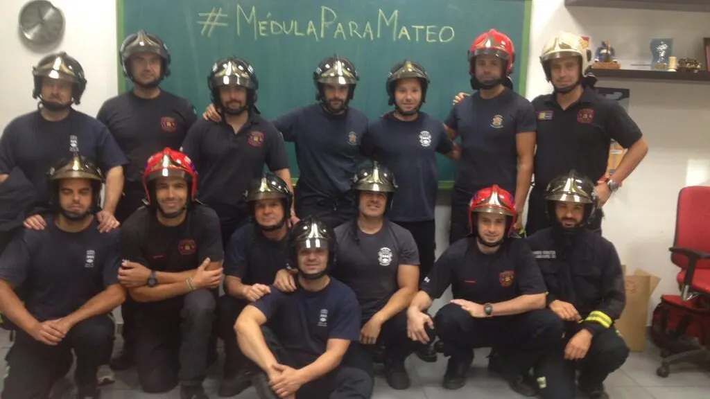 Los bomberos de Alcorcón se solidarizan con el bebé con leucemia Los bomberos de Alcorcón se solidarizan con el bebé con leucemia