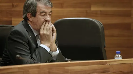 Álvarez-Cascos en sede parlamentaria Álvarez-Cascos en sede parlamentaria