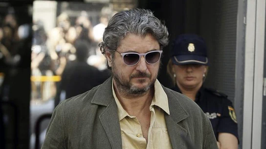 Cristóbal Páez a la salida de la Audiencia Cristóbal Páez a la salida de la Audiencia
