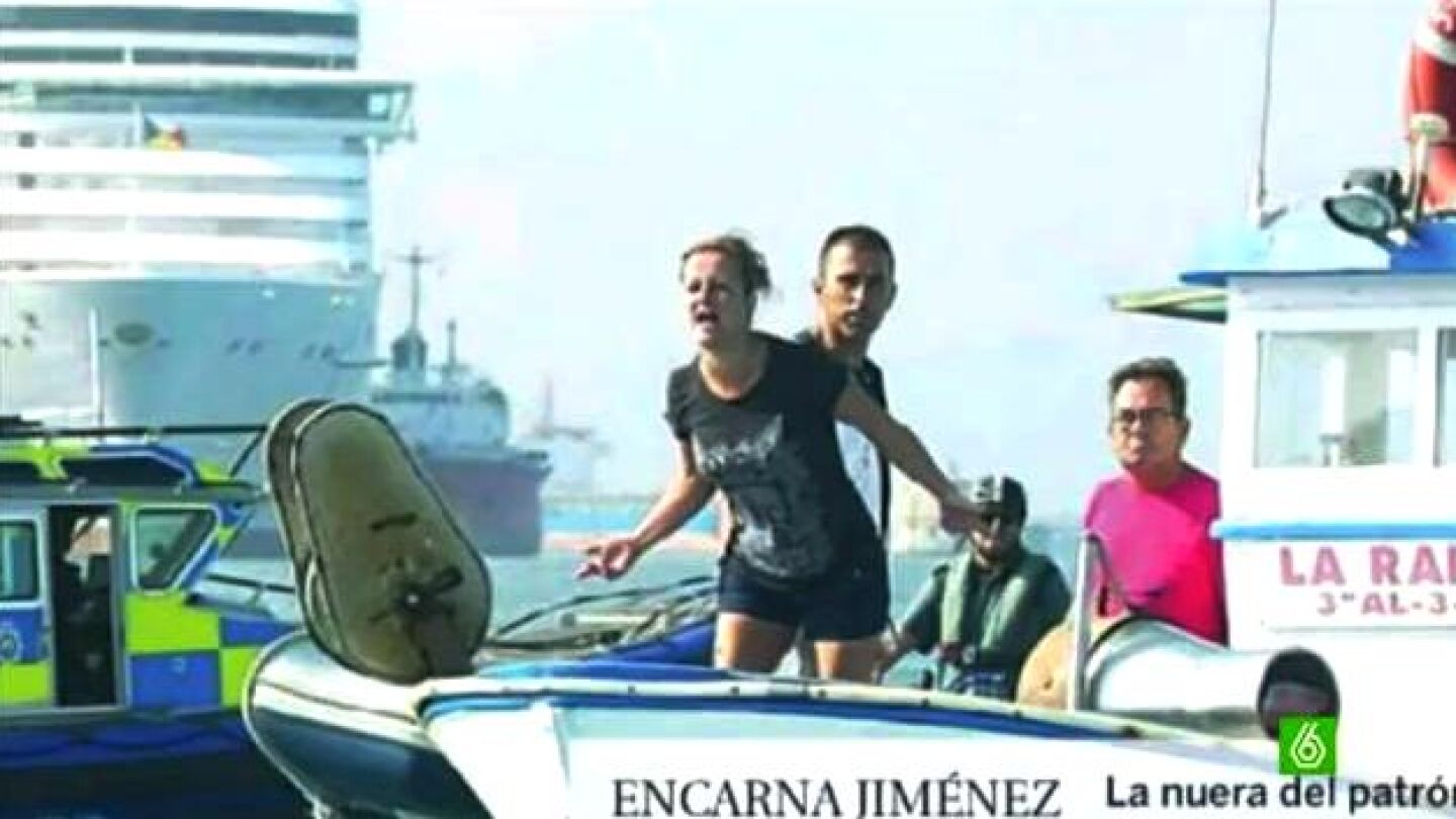 Encarni Jim&eacute;nez se encara a as patrulleras de Gibraltar