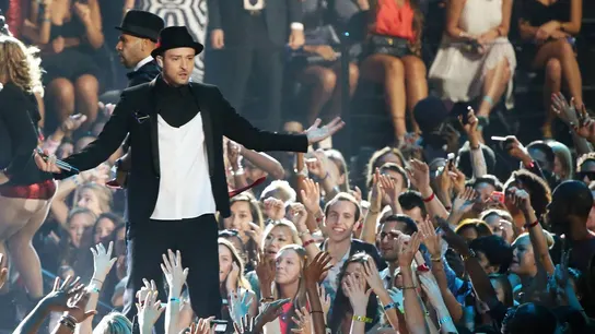Justin Timberlake durante su actuación Justin Timberlake durante su actuación