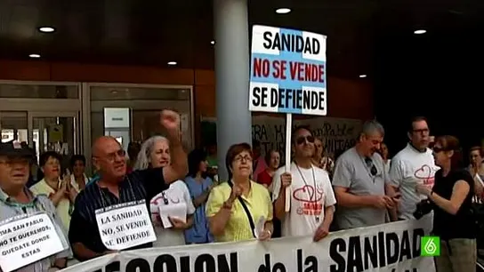 Protestas a favor de la sanidad pública en el Hospital del Tajo de Aranjuez Protestas a favor de la sanidad pública en el Hospital del Tajo de Aranjuez