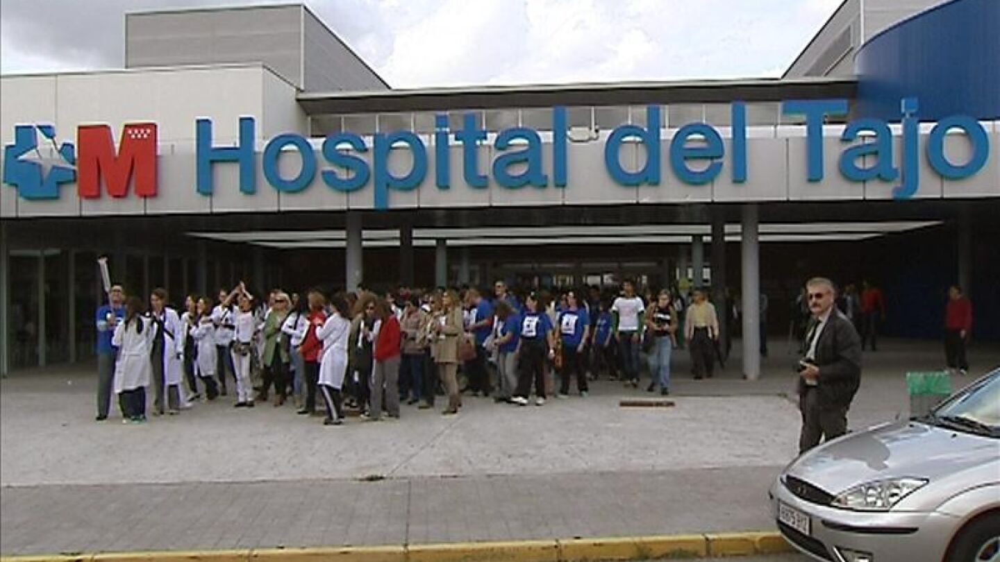 Protestas en las puertas del Hospital del Tajo (Archivo)