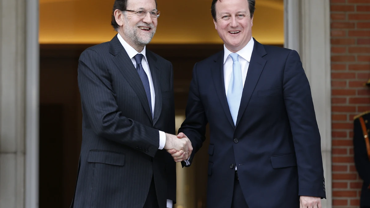 El presidente del Gobierno, Mariano Rajoy, y el primer ministro británico, David Cameron. El presidente del Gobierno, Mariano Rajoy, y el primer ministro británico, David Cameron.